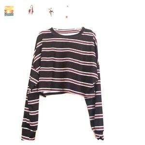 Long sleeve crop top